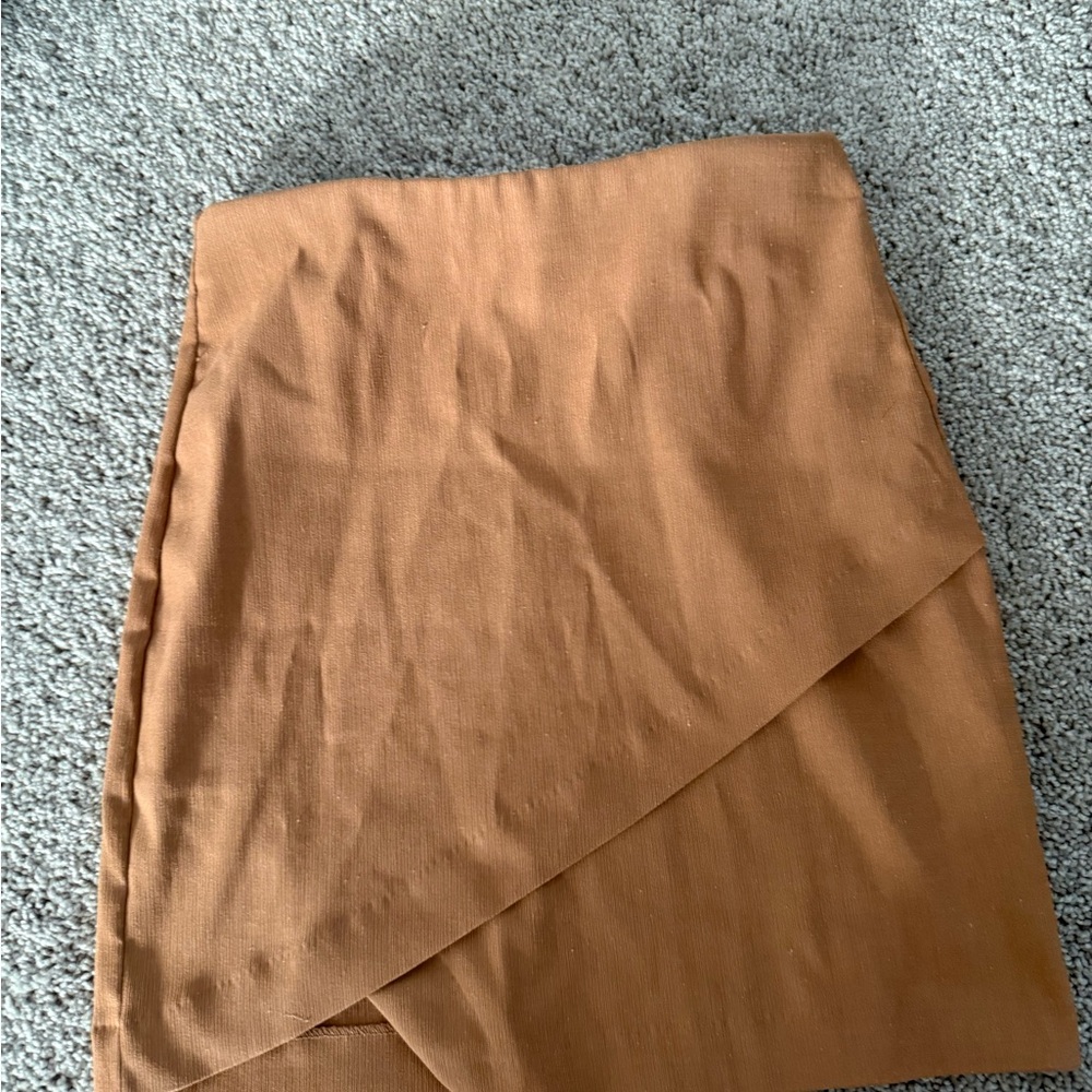 Dynamite Asymmetrical Tan Skirt